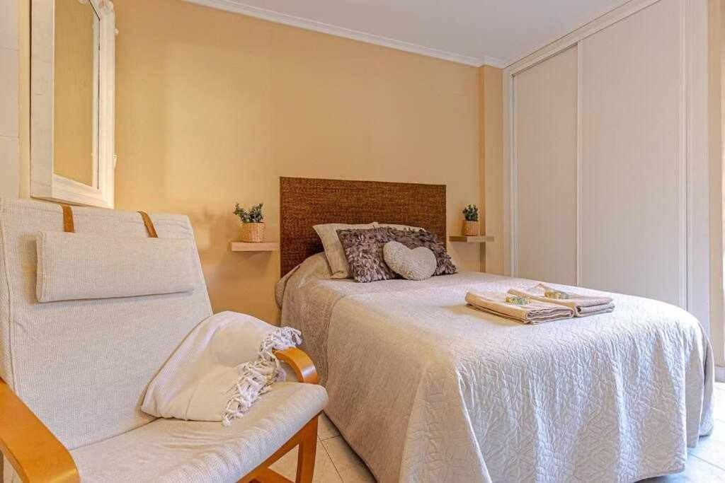 797 Holiday Rentals - Equipado Estudio Cerca Del Parque La Paloma Беналмадена Екстериор снимка