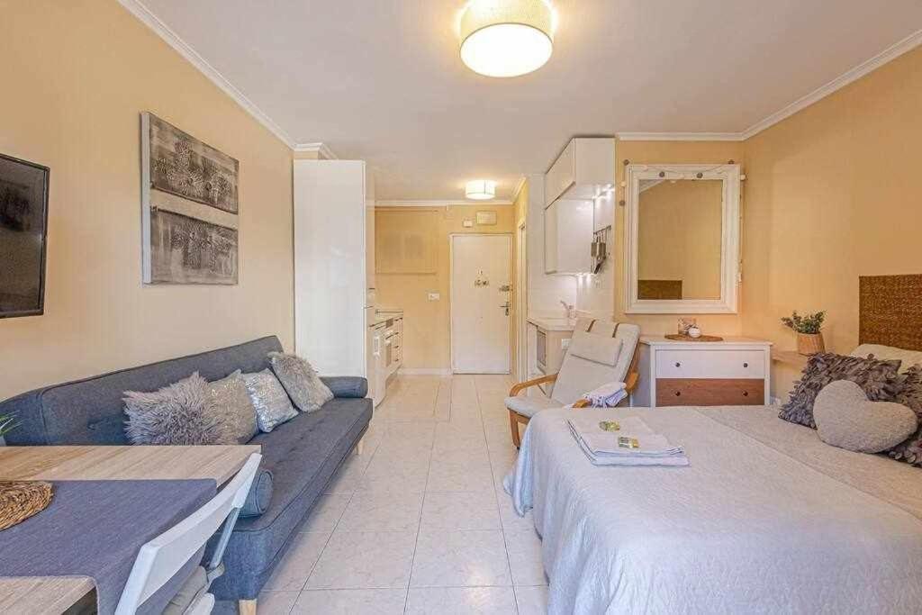 797 Holiday Rentals - Equipado Estudio Cerca Del Parque La Paloma Беналмадена Екстериор снимка